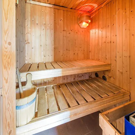 Cottage In Han-Sur-Lesse Near Caves, Cleaning Included Holiday home